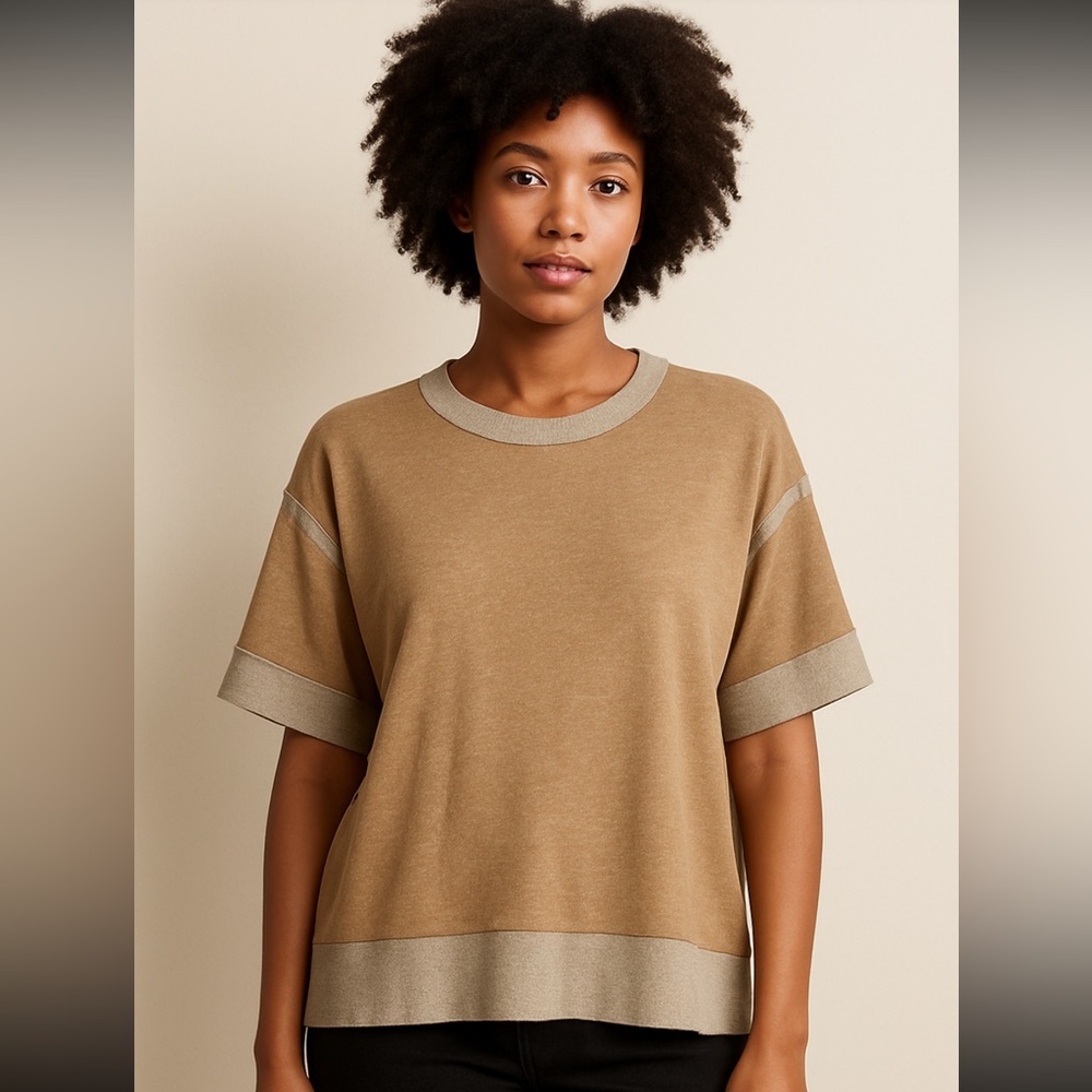Zenana Camel Contrast Trim Top EUC
